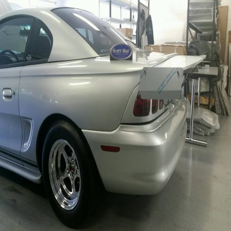 SN95 Rear Wing w/ Struts (9498)